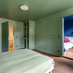 Cosy 22 *